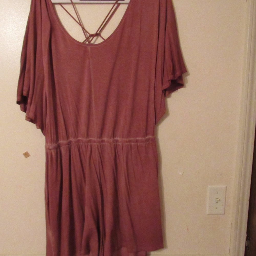 Light red criss cross romper